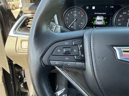 Used 2021 Cadillac XT6 Sport w/ Platinum Package image 28