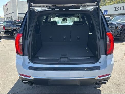 New 2026 GMC Yukon XL Denali w/ Sun & Power Step Package AWD/4WD image 31