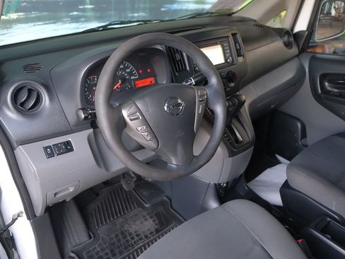 Used 2019 Nissan NV200 SV w/ Navigation Package image 15