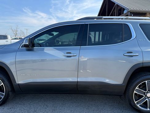 Used 2021 GMC Acadia SLT image 37