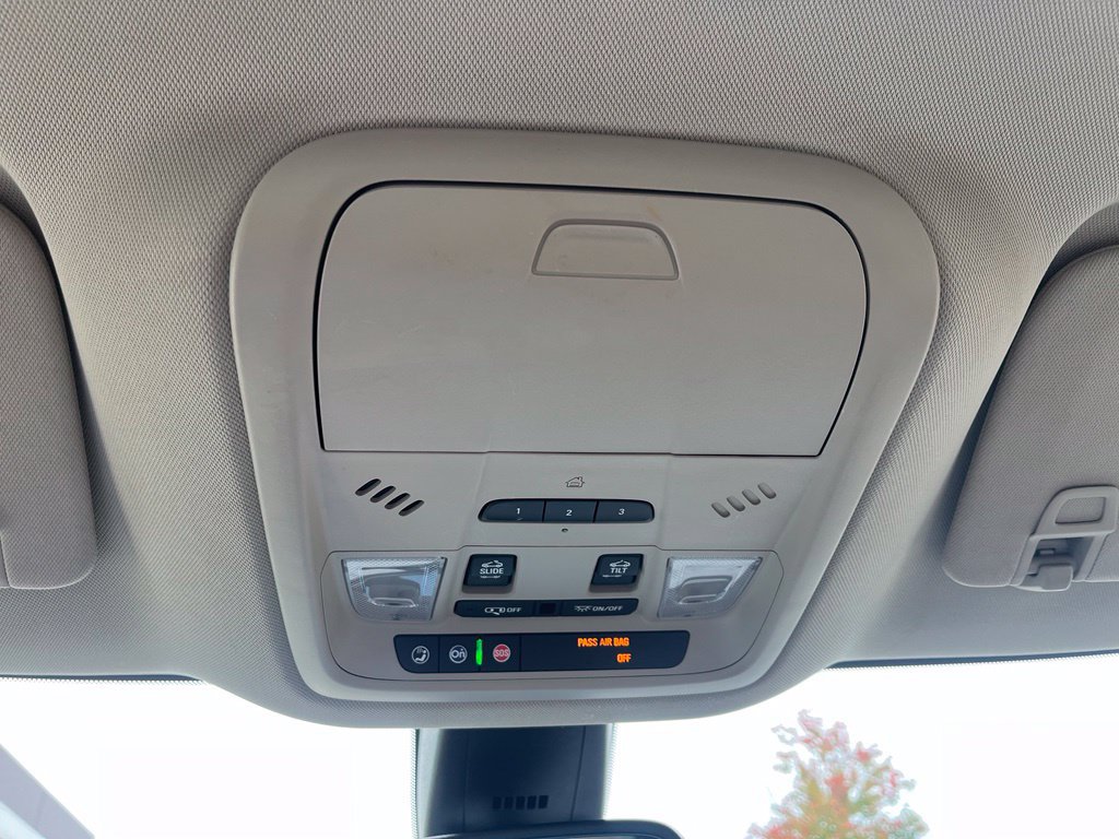 Used 2019 Buick Enclave Premium w/ Experience Buick Package AWD/4WD image 35