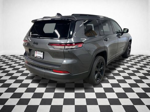 Used 2021 Jeep Grand Cherokee L Laredo AWD/4WD image 8