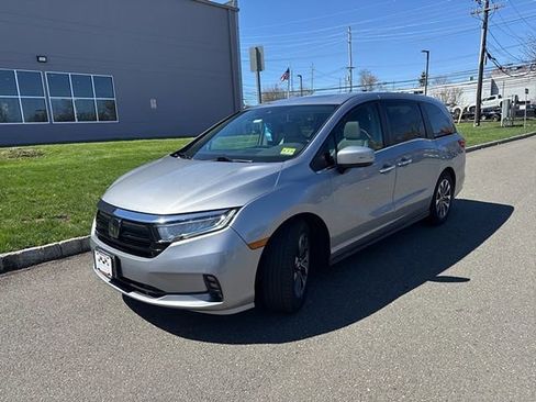 Used 2021 Honda Odyssey EX-L image 3