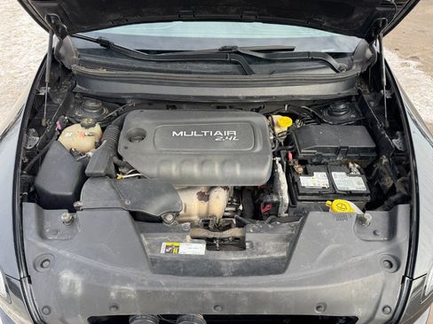 Used 2014 Jeep Cherokee Sport image 23