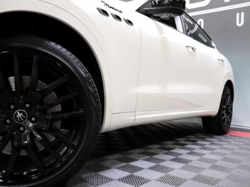 Used 2022 Maserati Levante Modena image 79