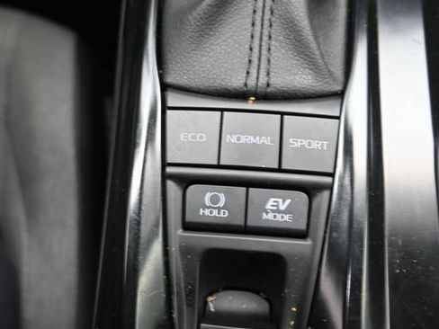 Used 2026 Toyota Camry LE w/ Convenience Package FWD image 19