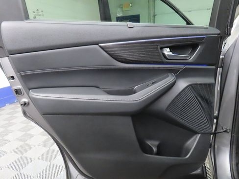 Used 2023 Acura MDX SH-AWD w/ Advance Package image 50