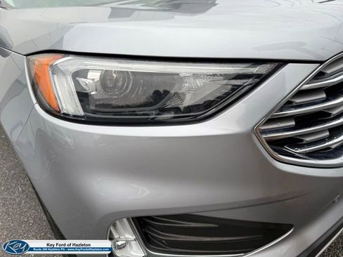 Certified 2022 Ford Edge Titanium image 32