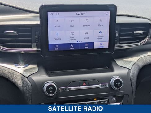 Used 2020 Ford Explorer XLT RWD image 32