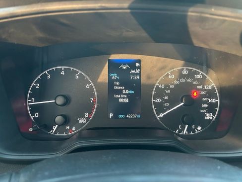 Used 2024 Toyota Corolla LE image 22