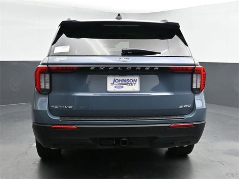 New 2026 Ford Explorer Active image 13