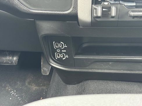 Used 2024 RAM 3500 Big Horn image 18