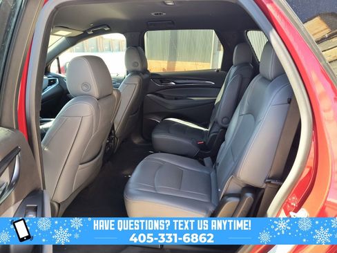 Used 2024 Buick Enclave Premium image 17