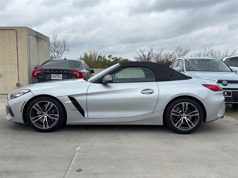 Used 2022 BMW Z4 M40i image 6