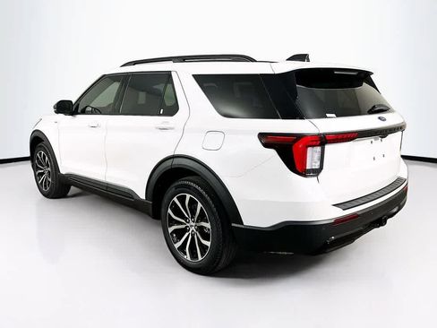 New 2026 Ford Explorer ST-Line w/ Premium Package RWD image 4