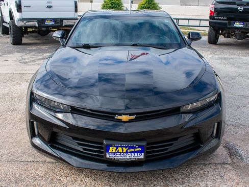 Used 2016 Chevrolet Camaro LT image 9