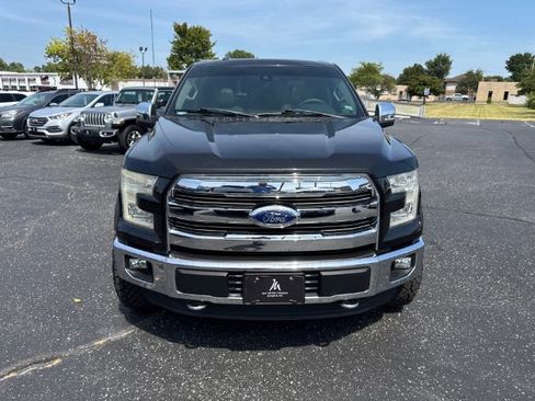 Used 2015 Ford F150 Lariat w/ Equipment Group 502A Luxury AWD/4WD image 9