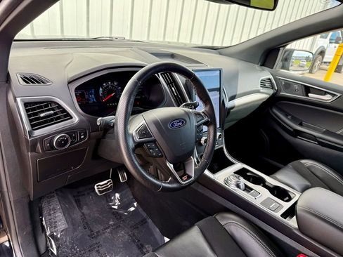 Certified 2024 Ford Edge ST w/ Cargo Accessory Package image 9