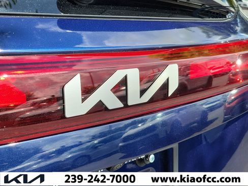 Certified 2024 Kia Seltos SX w/ SX Sunroof Package image 13