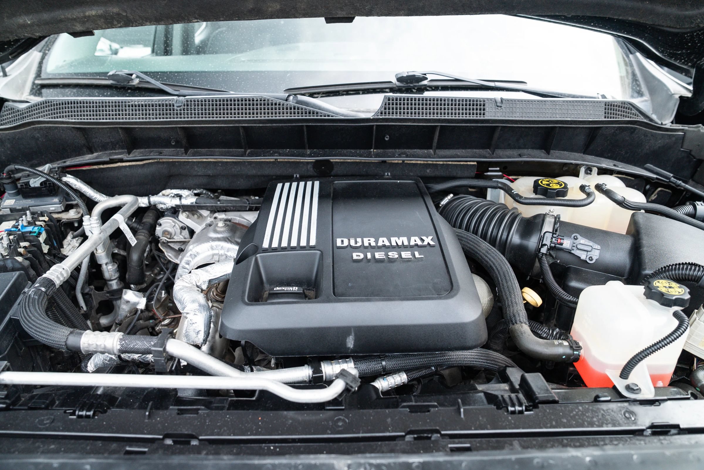 Used 2020 Chevrolet Silverado 1500 LTZ AWD/4WD image 7