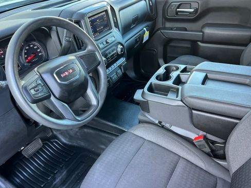 Used 2024 GMC Sierra 1500 Pro w/ Pro Value Package image 11