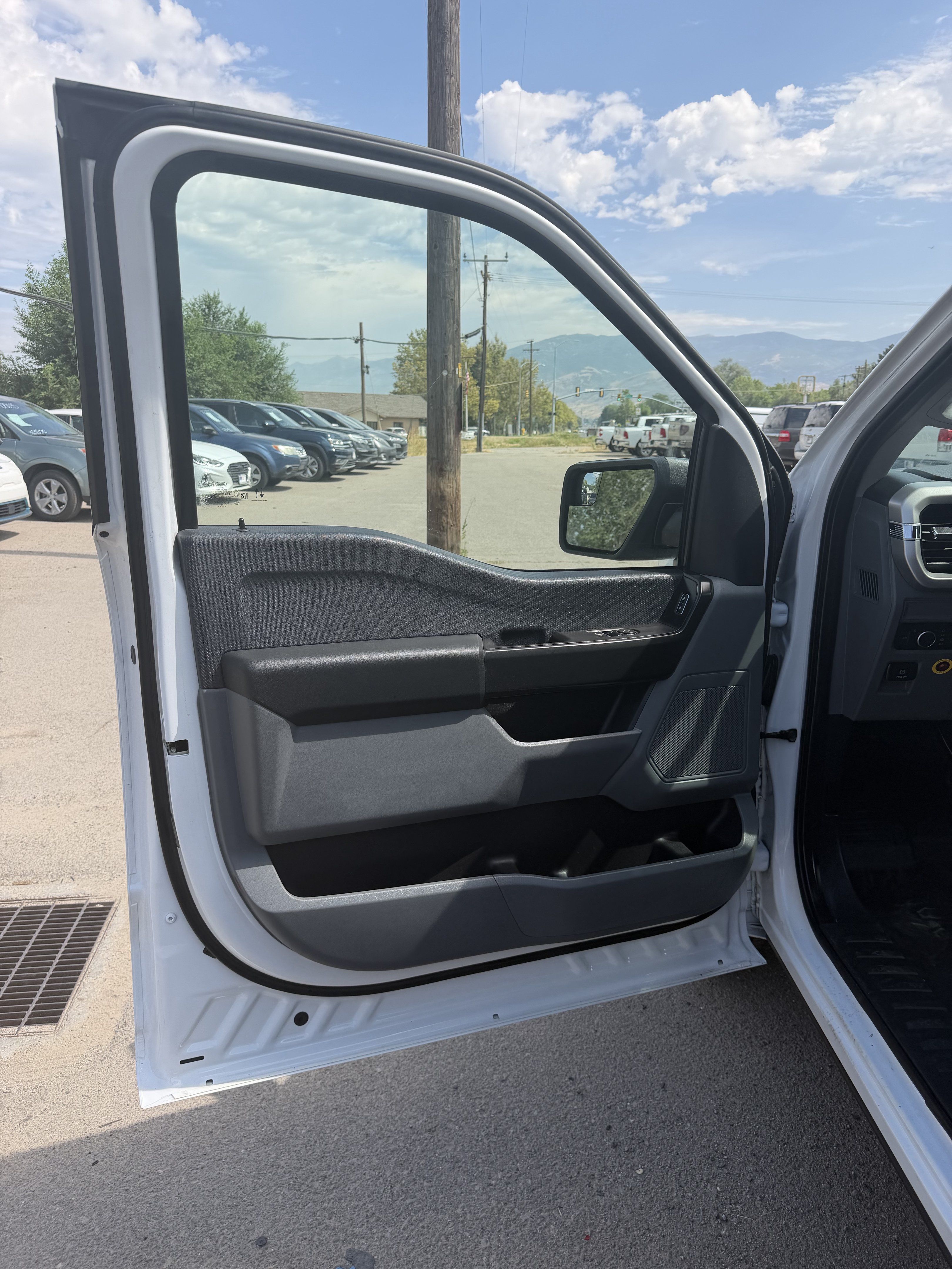 Used 2022 Ford F150 XL w/ XL Power Equipment Group RWD image 12