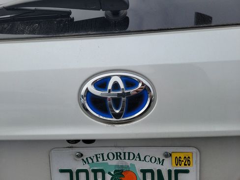 Used 2024 Toyota Highlander Platinum image 23