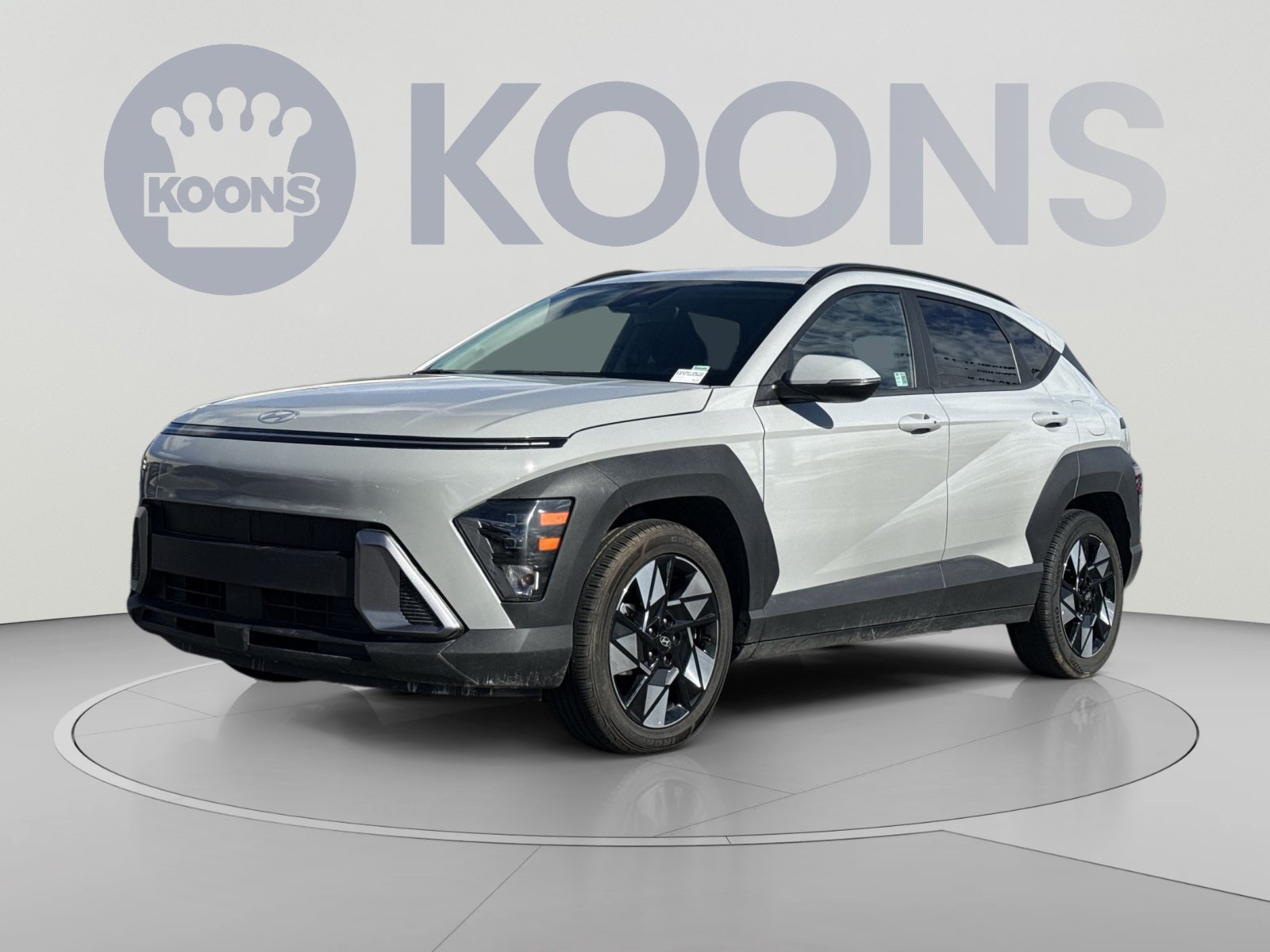 Used 2025 Hyundai Kona SEL FWD image 1