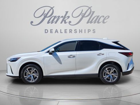 Used 2025 Lexus RX 350 FWD w/ Technology Package image 2