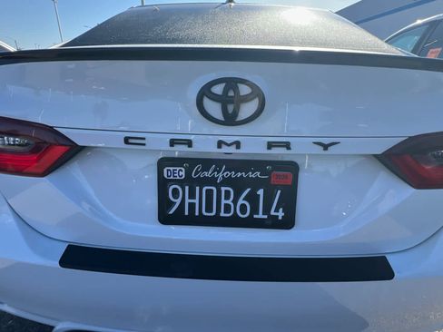 Used 2023 Toyota Camry SE FWD image 19