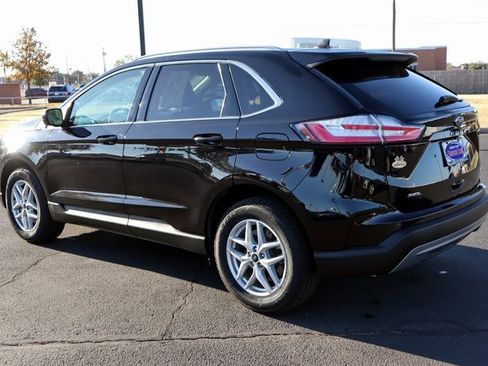 Certified 2022 Ford Edge SEL w/ Convenience Package image 16