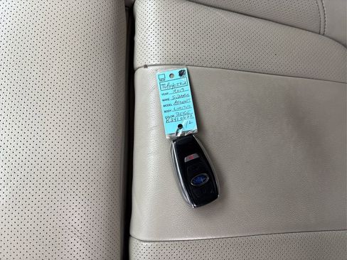 Used 2019 Subaru Ascent Limited image 39