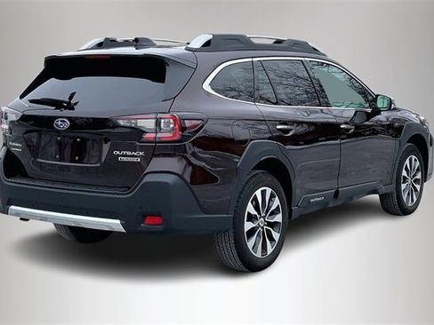 Used 2024 Subaru Outback Touring image 10