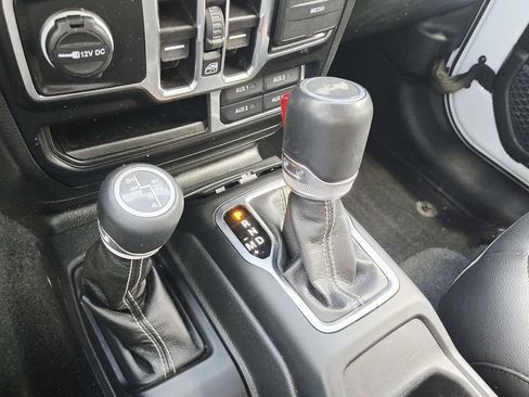 Used 2023 Jeep Wrangler Unlimited Sahara w/ Cold Weather Group image 37