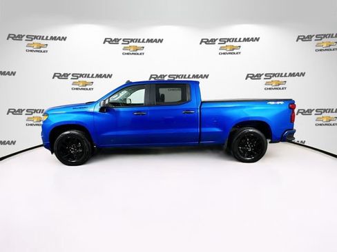 Used 2023 Chevrolet Silverado 1500 Custom w/ LPO, Dark Essentials Package AWD/4WD image 4