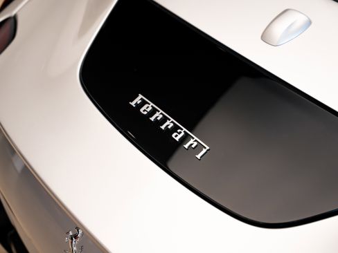 Used 2024 Ferrari Roma Spider image 59