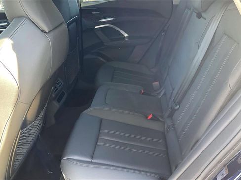 New 2025 Audi Q5 Premium Plus image 17