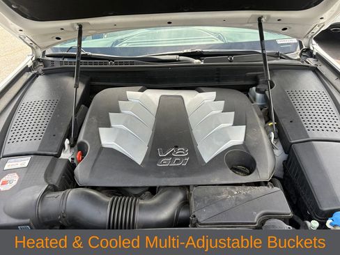 Used 2014 Hyundai Equus Signature RWD image 16