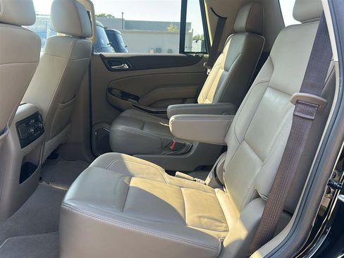 Used 2020 GMC Yukon SLT w/ Open Road Package image 12