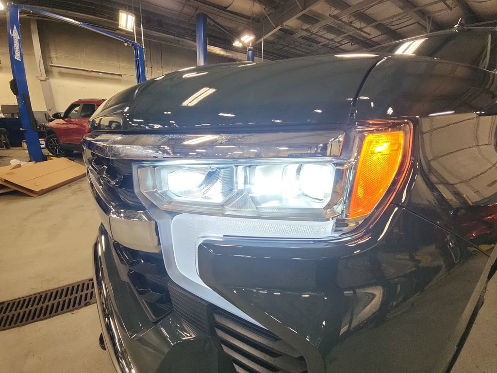 Certified 2026 Chevrolet Silverado 1500 LT AWD/4WD image 29