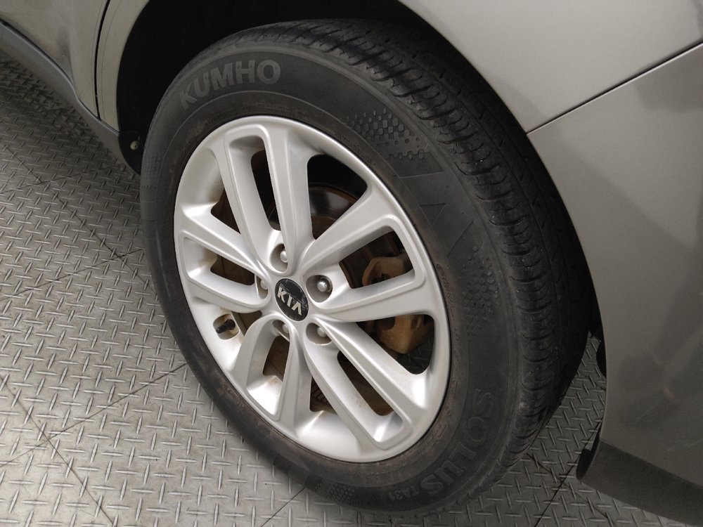 Used 2019 Kia Soul + FWD image 31