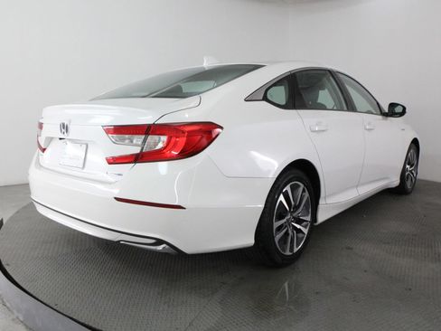 Used 2022 Honda Accord Hybrid image 9