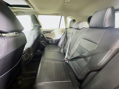 Used 2024 Toyota RAV4 XLE w/ Convenience Package image 13