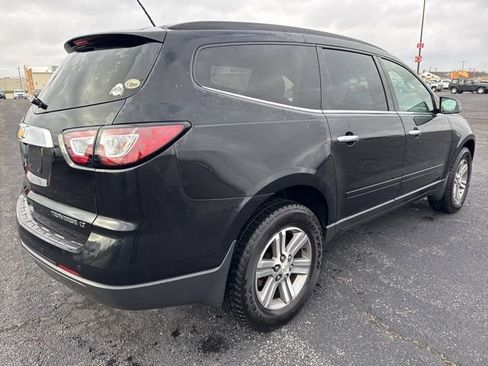 Used 2015 Chevrolet Traverse LT image 4