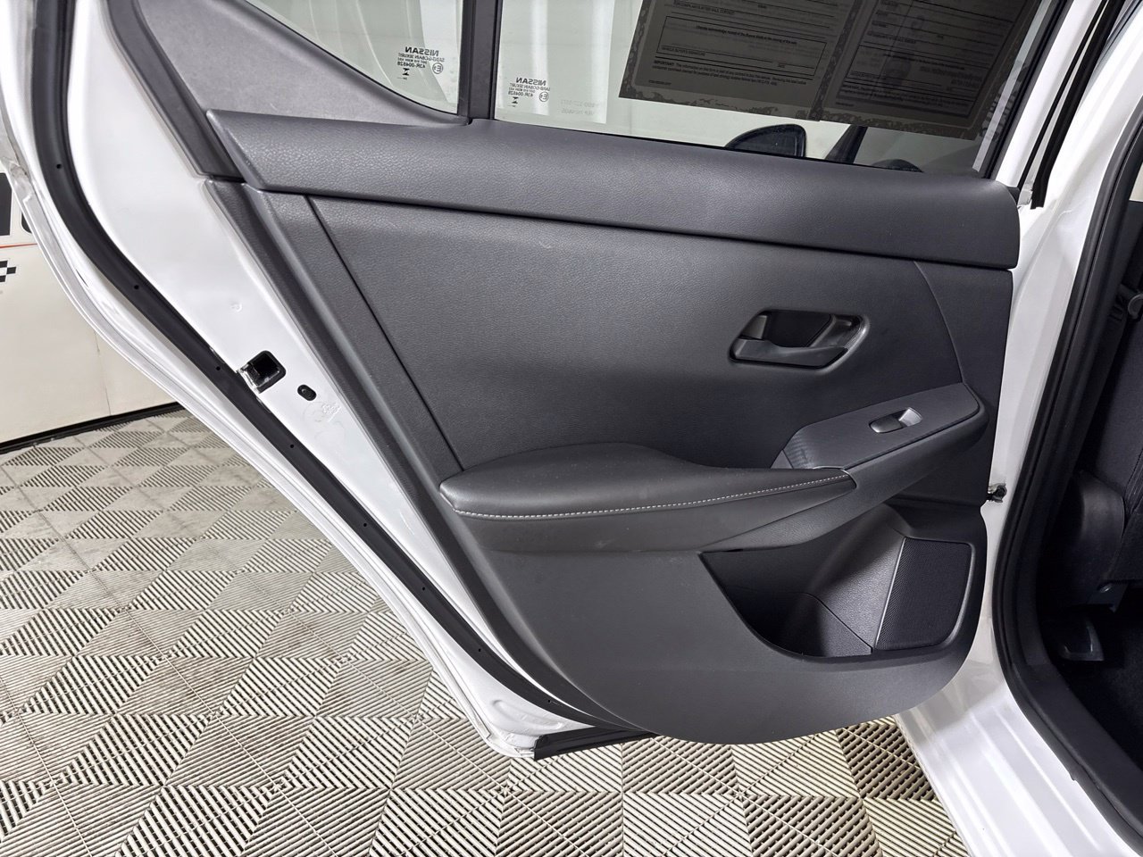 Used 2025 Nissan Sentra S FWD image 21