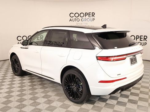 New 2025 Lincoln Corsair Grand Touring w/ Jet Appearance Package image 24