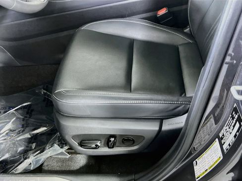 Used 2023 Lexus NX 350h AWD w/ Towing Package (2000 Lbs) image 18