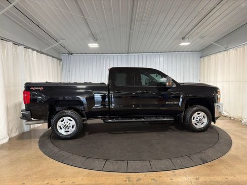 Used 2017 Chevrolet Silverado 2500 LT AWD/4WD image 10