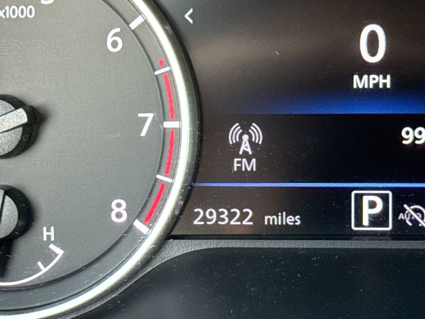 Used 2024 Nissan Sentra SV w/ SV Premium Package FWD image 15