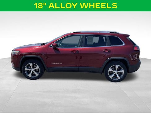 Used 2019 Jeep Cherokee Limited w/ Technology Group AWD/4WD image 7